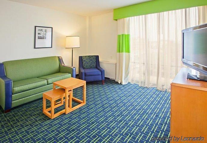 Fairfield Inn & Suites Louisville Downtown Zewnętrze zdjęcie